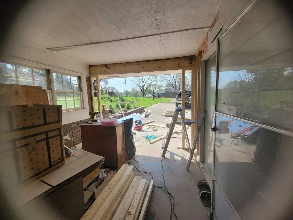 Air movers and dehumidifier for Drying & Dehumidification in Central Point